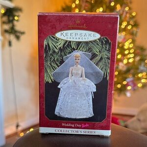1997 Hallmark Keepsake Wedding Day Barbie in Elegant White Gown